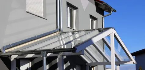 Rostas Facility Service, Kovové prístrešky, hliníkové prístrešky