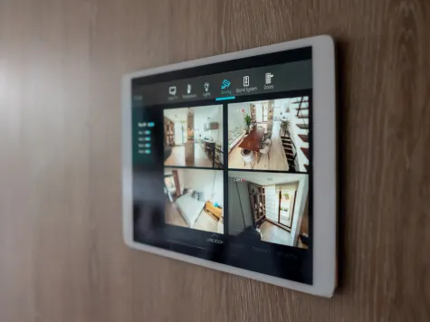 eLZmont s.r.o., Inteligentná elektroinštalácia